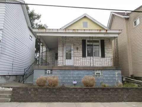 1149 Church Ave, Mckees Rocks, PA 15136