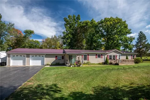 438 Orangeville Rd, Greenville, PA 16125