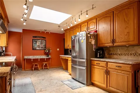 268 Mitchell Rd, West Middlesex, PA 16159 photo 6