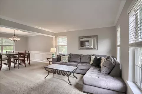 101 Bristol Dr, Seven Fields, PA 16046 photo 8