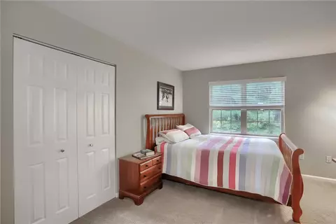 101 Bristol Dr, Seven Fields, PA 16046 photo 30