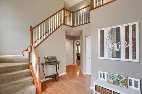 101 Bristol Dr, Seven Fields, PA 16046 photo 5