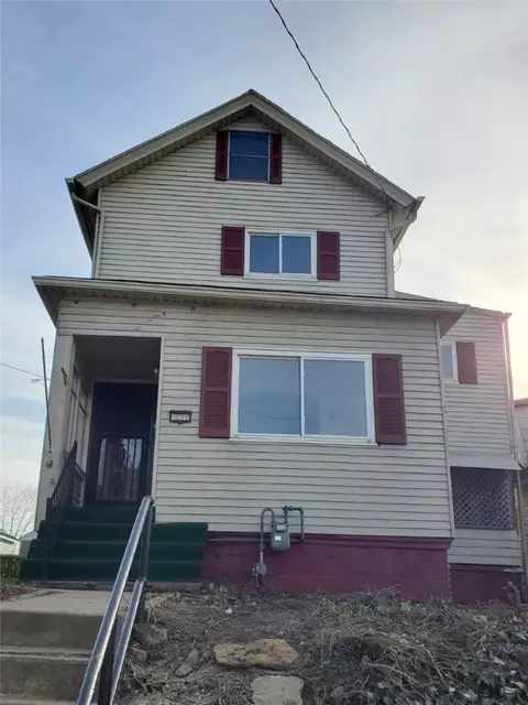 1212 Forest, New Kensington, PA 15068