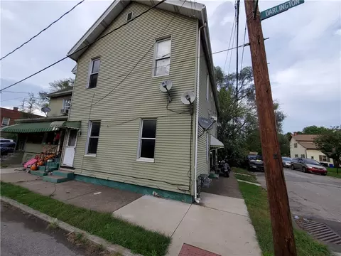 17 Darlington Ave, New Castle, PA 16102