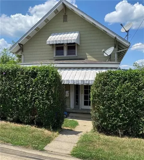 815 Henry St, Belle Vernon, PA 15012