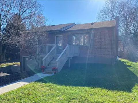901 Greenhill Rd, Pittsburgh, PA 15209