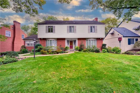 249 Vee Lynn Dr, Pittsburgh, PA 15228