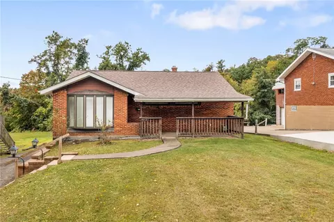 116 Hart Dr, Pittsburgh, PA 15235