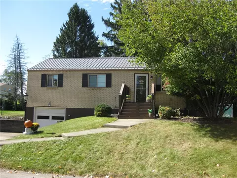 205 Anderson Pl, Glenshaw, PA 15116