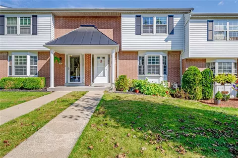 284 Heather Dr, Monroeville, PA 15146