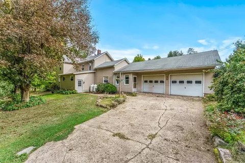 534 Mccullough Rd, Sharpsville, PA 16150