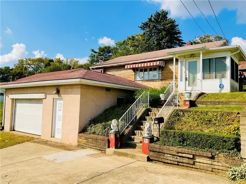 1305 Coronado Rd, Mckeesport, PA 15133