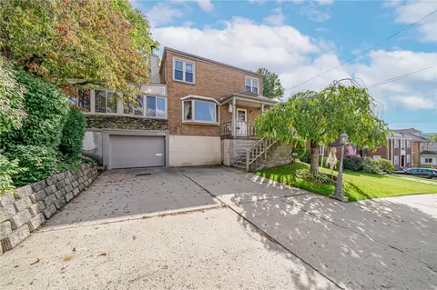 324 Ross Ave, Carnegie, PA 15106