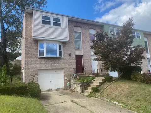 325 N Saint Clair St, Pittsburgh, PA 15206