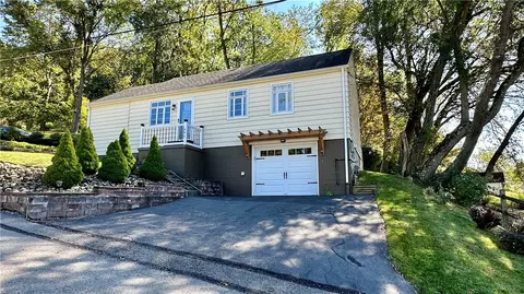 493 Birch Way, New Kensington, PA 15068