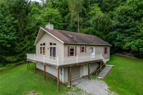 5355 Harlansburg Rd, Slippery Rock, PA 16057
