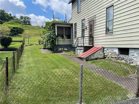 114 Main St, New Eagle, PA 15067 photo 3