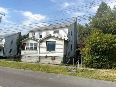 583 Railroad St, Windber, PA 15963
