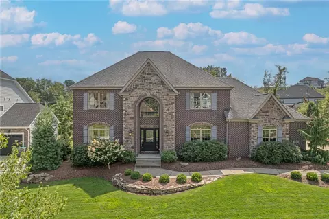 103 Grindstone Pl, Cranberry Township, PA 16066