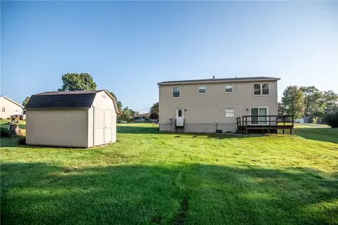 336 Pershing Dr, Farrell, PA 16121 photo 29