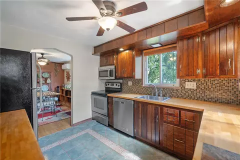 4837 E Willock Rd, Pittsburgh, PA 15227 photo 14