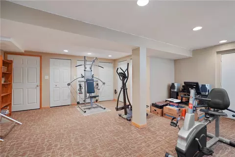 4837 E Willock Rd, Pittsburgh, PA 15227 photo 23