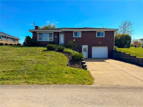 114 Greenridge Dr, Monongahela, PA 15063