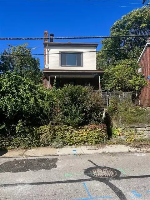 623 Eureka St, Pittsburgh, PA 15210