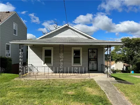 360 Edna St, East Mc Keesport, PA 15035