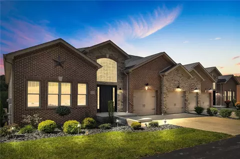 2722 Clay Pike, North Huntingdon, PA 15642