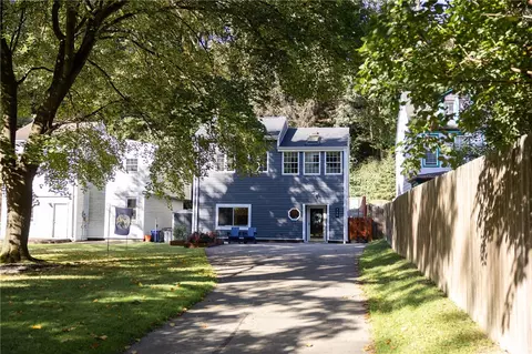 720 Woods Run Ave, Pittsburgh, PA 15212
