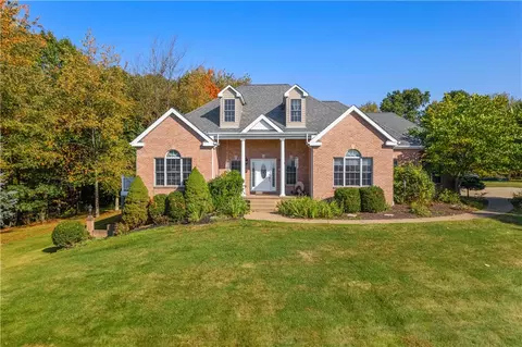 747 Achortown Rd, Beaver Falls, PA 15010