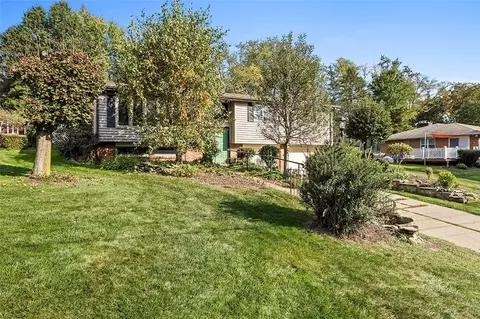 141 Brookdale Cir, Mcmurray, PA 15317