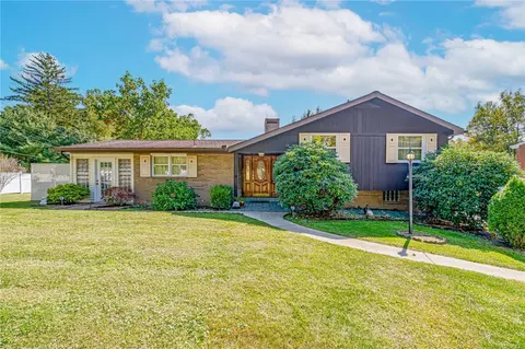 274 White School Rd, Greensburg, PA 15601