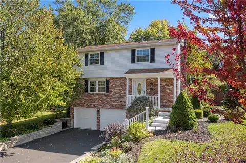 312 Wren Dr, Greensburg, PA 15601