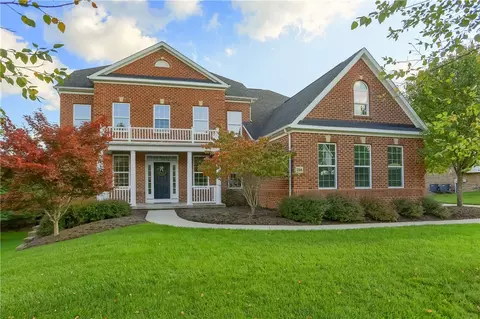 204 Taylor Ridge Ln, Mars, PA 16046