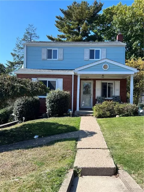 854 Newport Dr, Pittsburgh, PA 15234