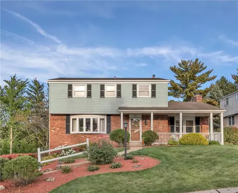 202 Rush Valley Rd, Monroeville, PA 15146