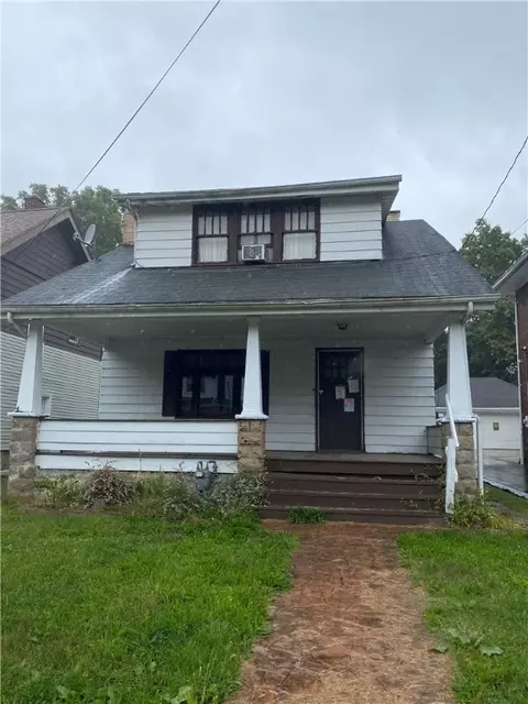 415 Boyles Ave, New Castle, PA 16101