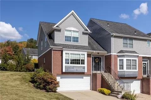 104 Lenox Dr, Imperial, PA 15126