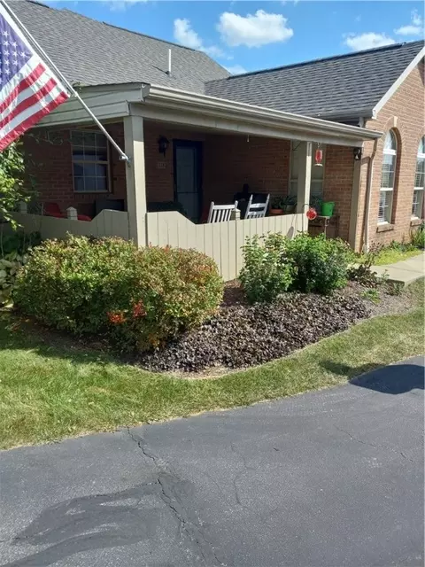 118 Carriage Dr, Freedom, PA 15042