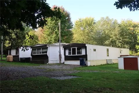 117 Esposito Rd, Mercer, PA 16137