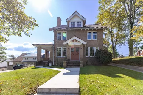 487 W Main St, Somerset, PA 15501