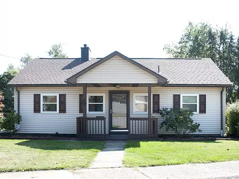 59 School St, Baden, PA 15005