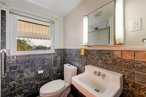 399 Camp, Irwin, PA 15642 photo 19