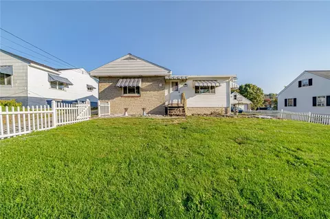 1225 Sugar Hollow Rd, Apollo, PA 15613