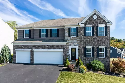 45 Trotter Ln, Clinton, PA 15026