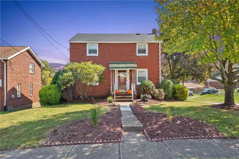 423 Manning Ave, Mckeesport, PA 15133