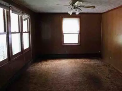 356 E 5th Ave, Warren, PA 16365 photo 4