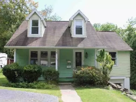 356 E 5th Ave, Warren, PA 16365